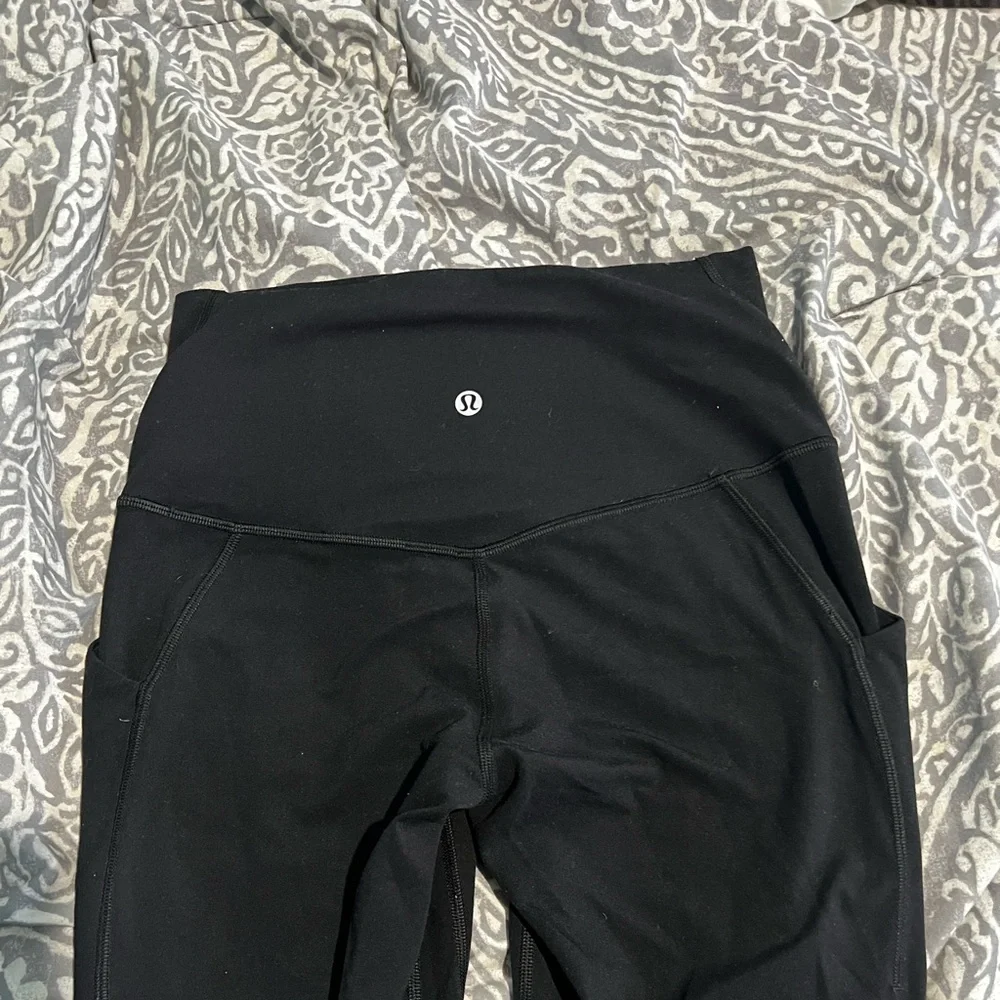 Lululemon Align High Rise-Pant with Pockets - Picture 4 of 5
